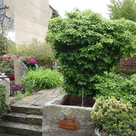 Old Winemaker's House Muentnich Дом отдыха *