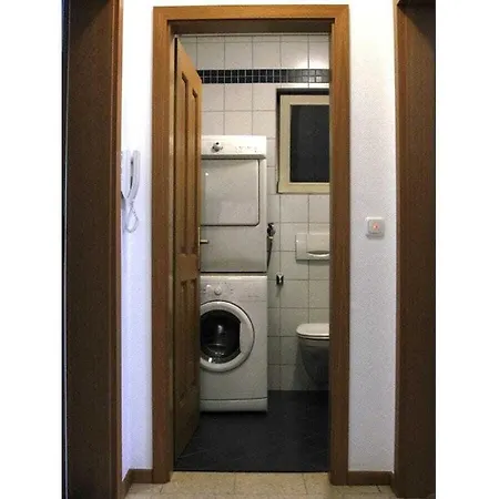 Old Winemaker's House Muentnich Дом отдыха *