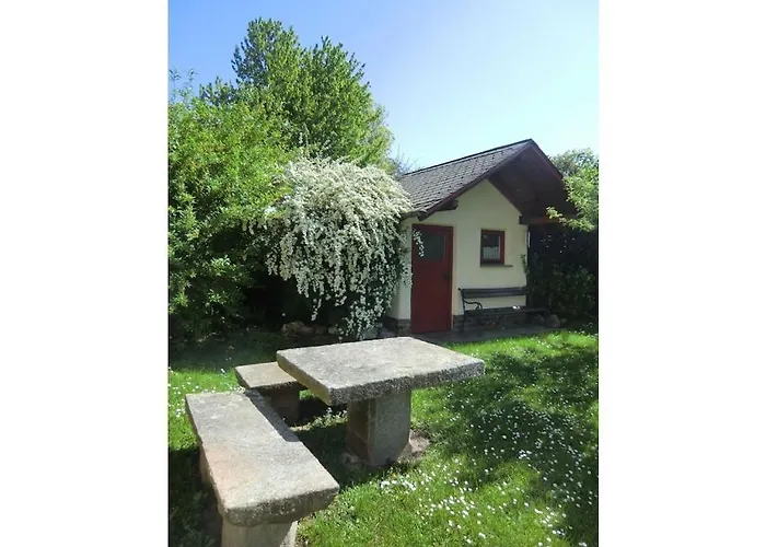 Old Winemaker's House Muentnich Semesterbostad