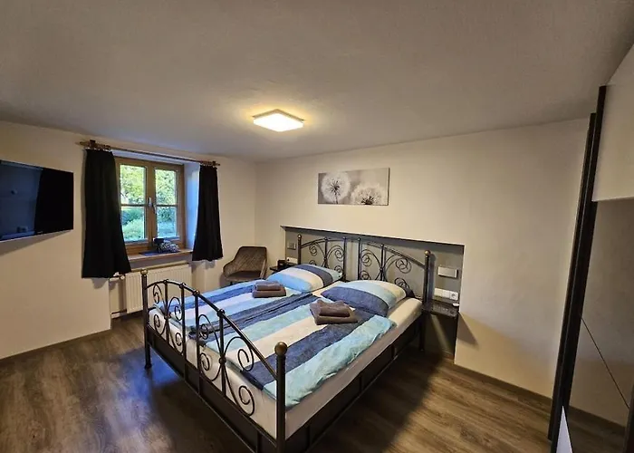 Semesterbostad Old Winemaker's House Muentnich Treis-Karden