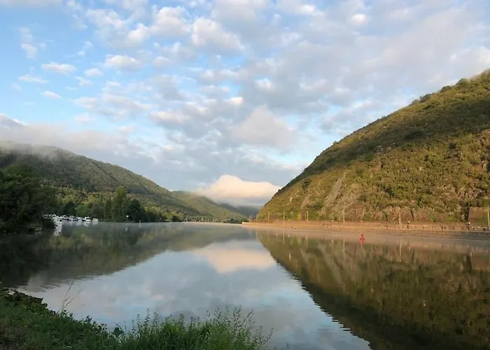Semesterbostad Old Winemaker's House Muentnich