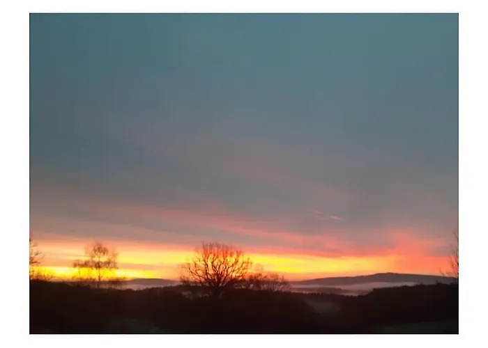 Old Winemaker's House Muentnich Semesterbostad *